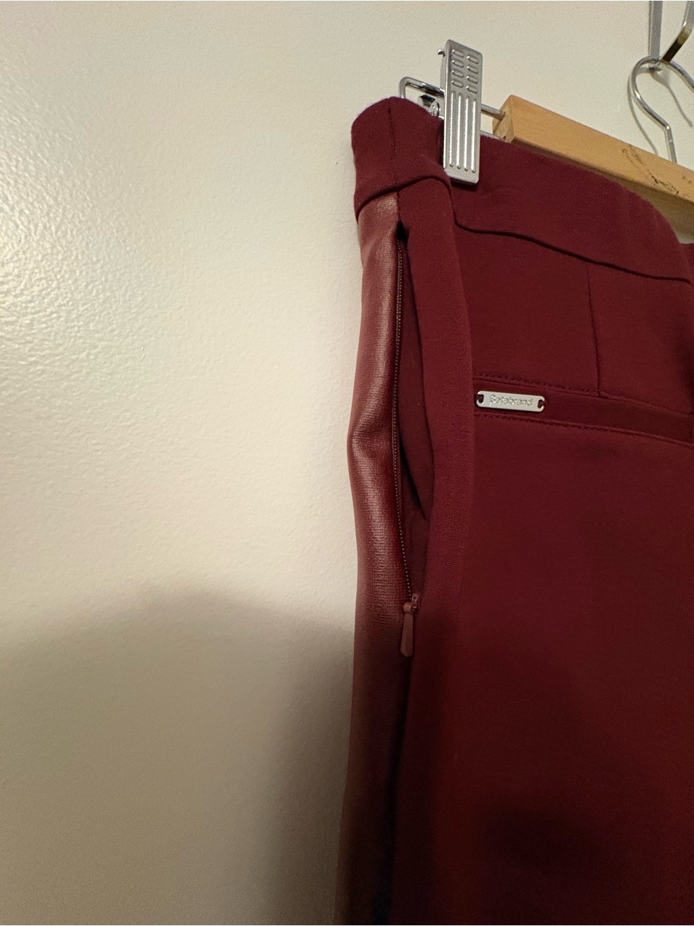 Betabrand Faux Burgundy Leather New Yoga Dress Pants Size Large Petite - Picture 2 of 13